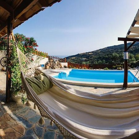 Villa Braou ロダキノ エクステリア 写真